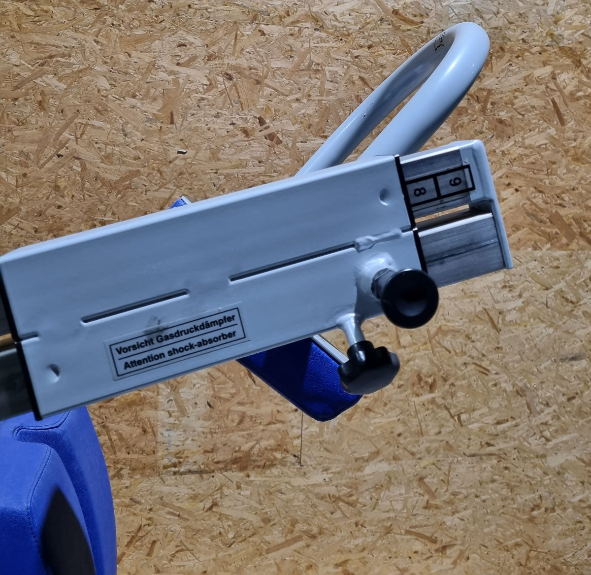 Dr. Wolff Ab Curl 536, back-friendly abdominal machine crunch, frame color silver - used - refurbished condition