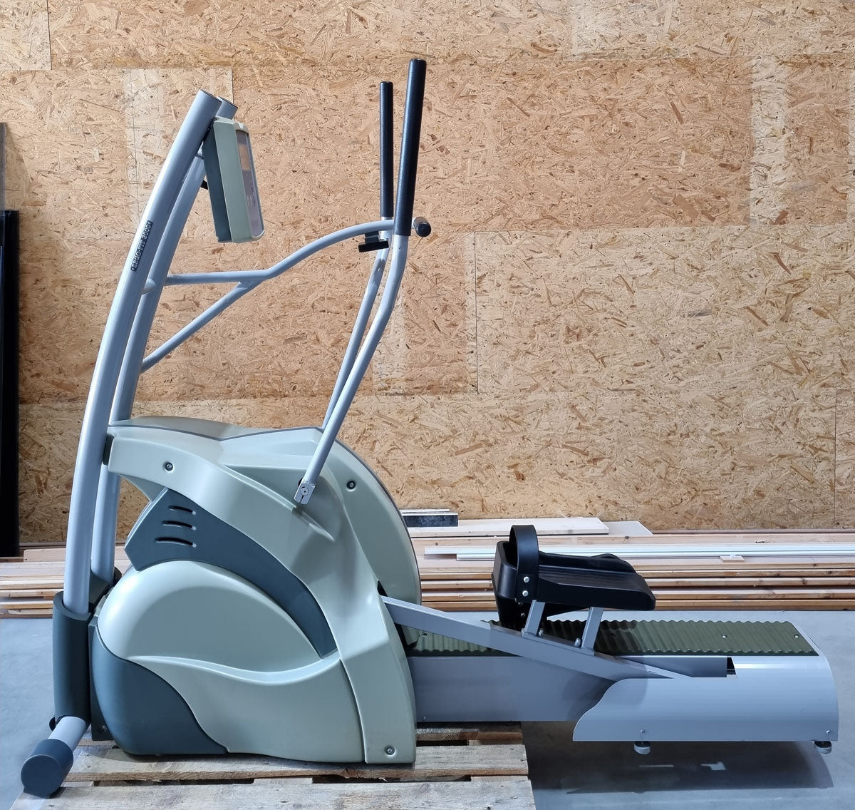 Ergo-Fit Cross 3000 cross trainer, elliptical trainer, used - refurbished condition