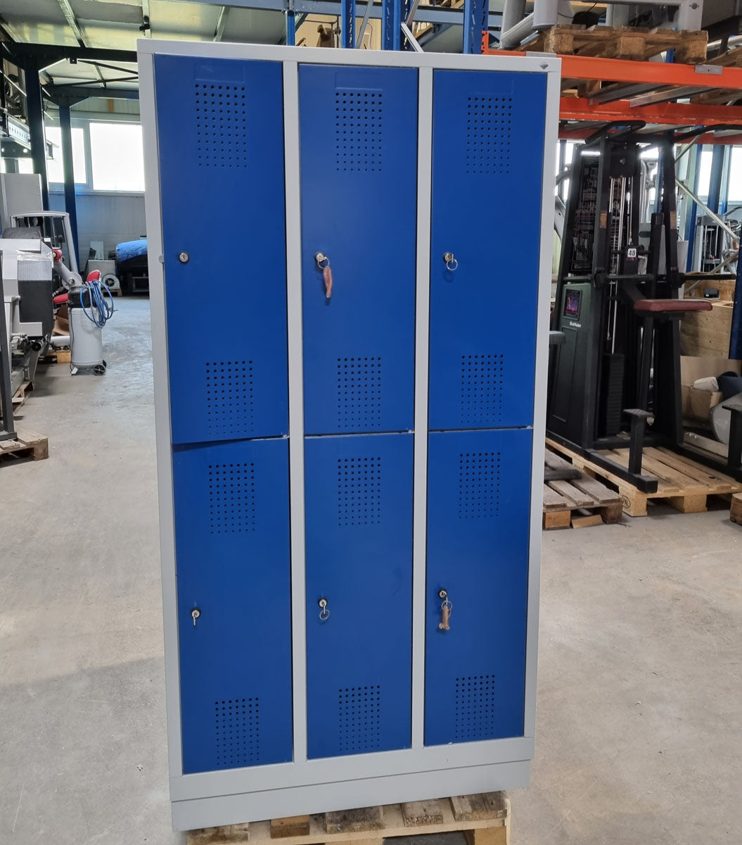 Locker cabinet from C+P - Made in Germany - Body silver-grey, doors blue, used