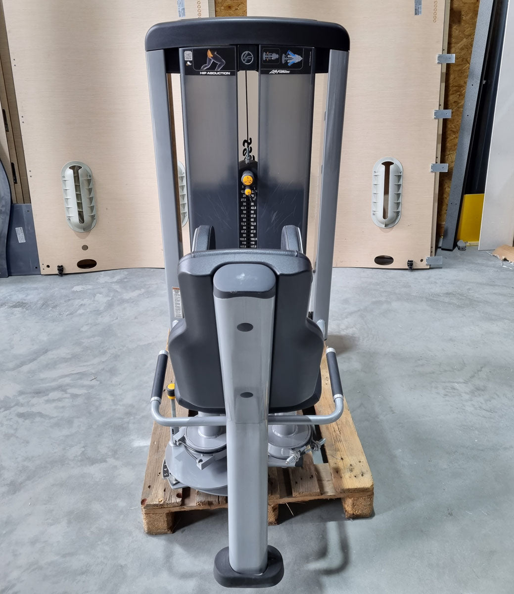 Life Fitness Abduktorenmaschine, Hip Abduction, Insignia Series, Rahmenfarbe Anthrazit, Polster Schwarz, gebraucht - überholter Zustand