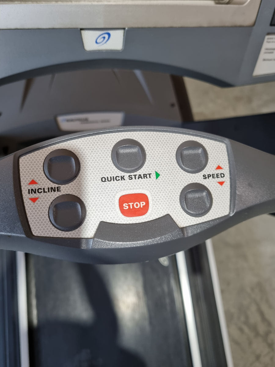 Nautilus T916 treadmill, LED console, used - refurbished condition