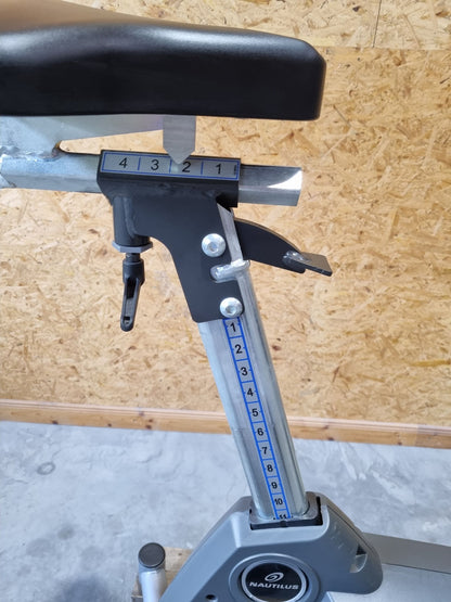Nautilus Ergometer Upright Bike, LED Display,  gebraucht - überholter Zustand