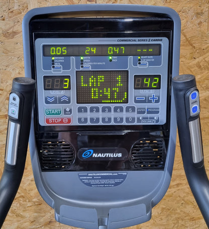 Nautilus Ergometer Upright Bike, LED Display,  gebraucht - überholter Zustand