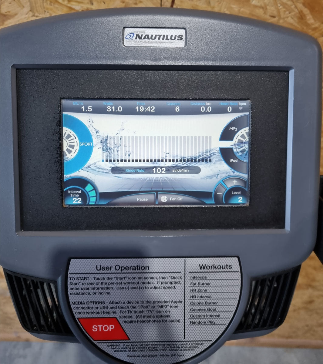 Nautilus E10 Crosstrainer Ellipsentrainer, Touch Display, gebraucht - überholter Zustand