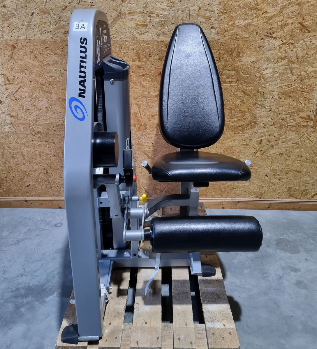 Nautilus Nitro Evo Strength Training Set - 27 fitness machines and 5 benches in a set - used - TOP condition