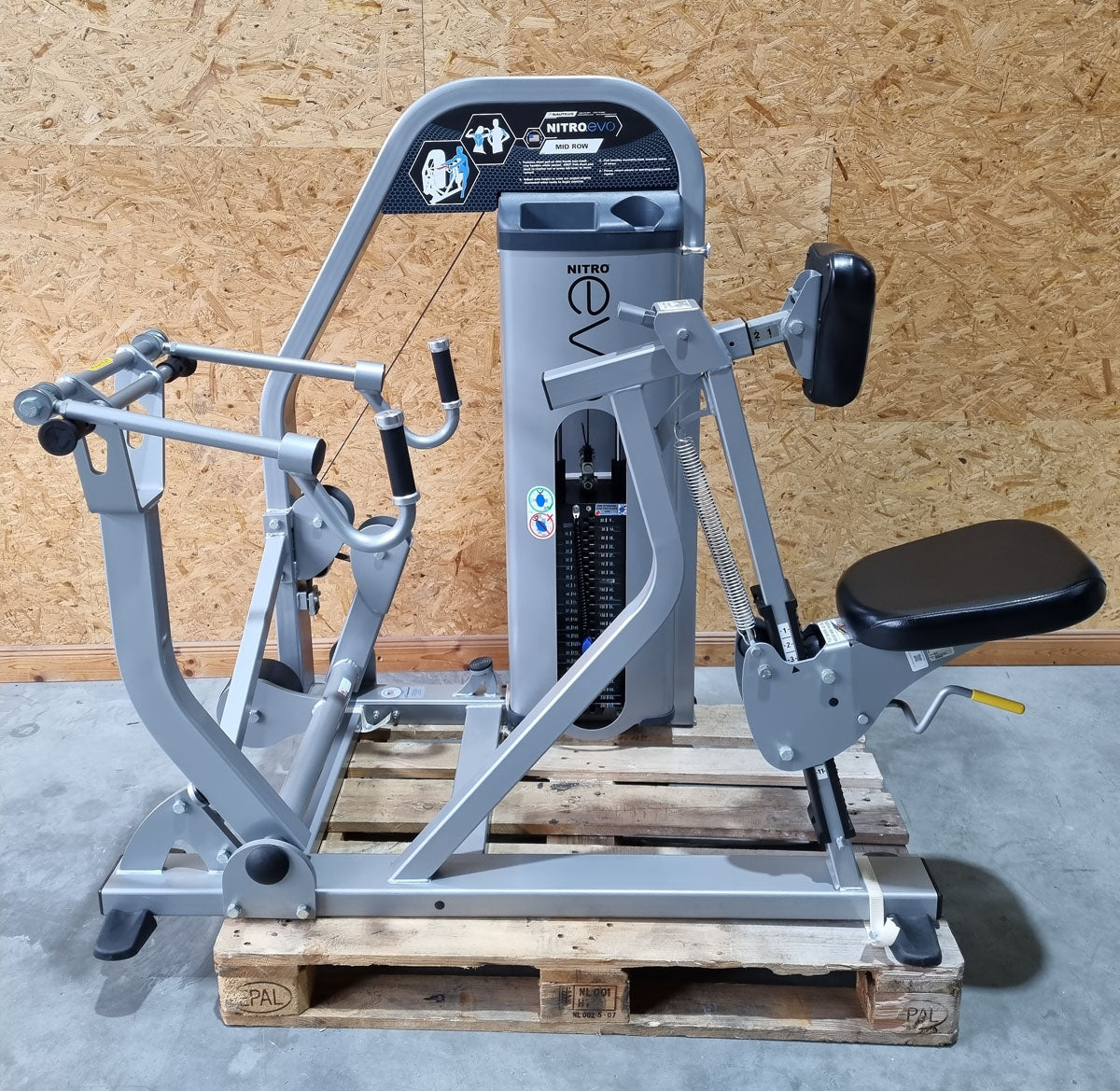 Nautilus Nitro Evo Strength Training Set - 27 fitness machines and 5 benches in a set - used - TOP condition