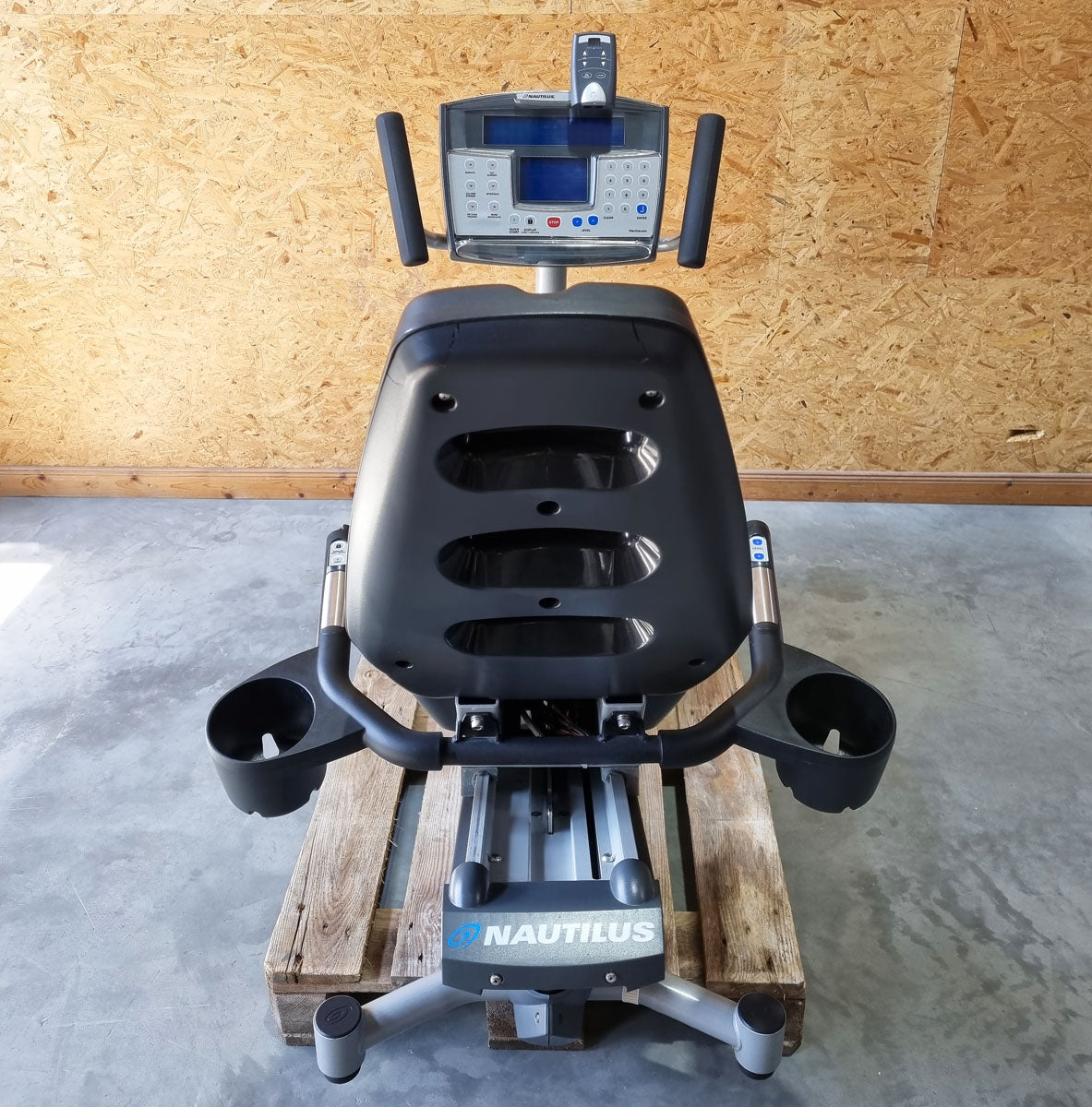 Nautilus Recumbent, Liegeergometer mit Schwinn Technik, LED Display, gebraucht - überholter Zustand