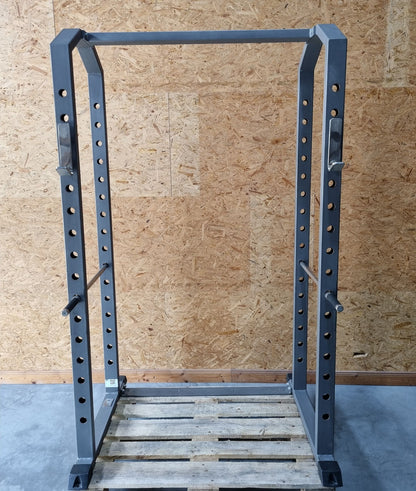 Gymleco Power Rack 149 mit J-Hooks und Notablagen, Rahmenfarbe Silber, gebraucht - geprüfter Zustand