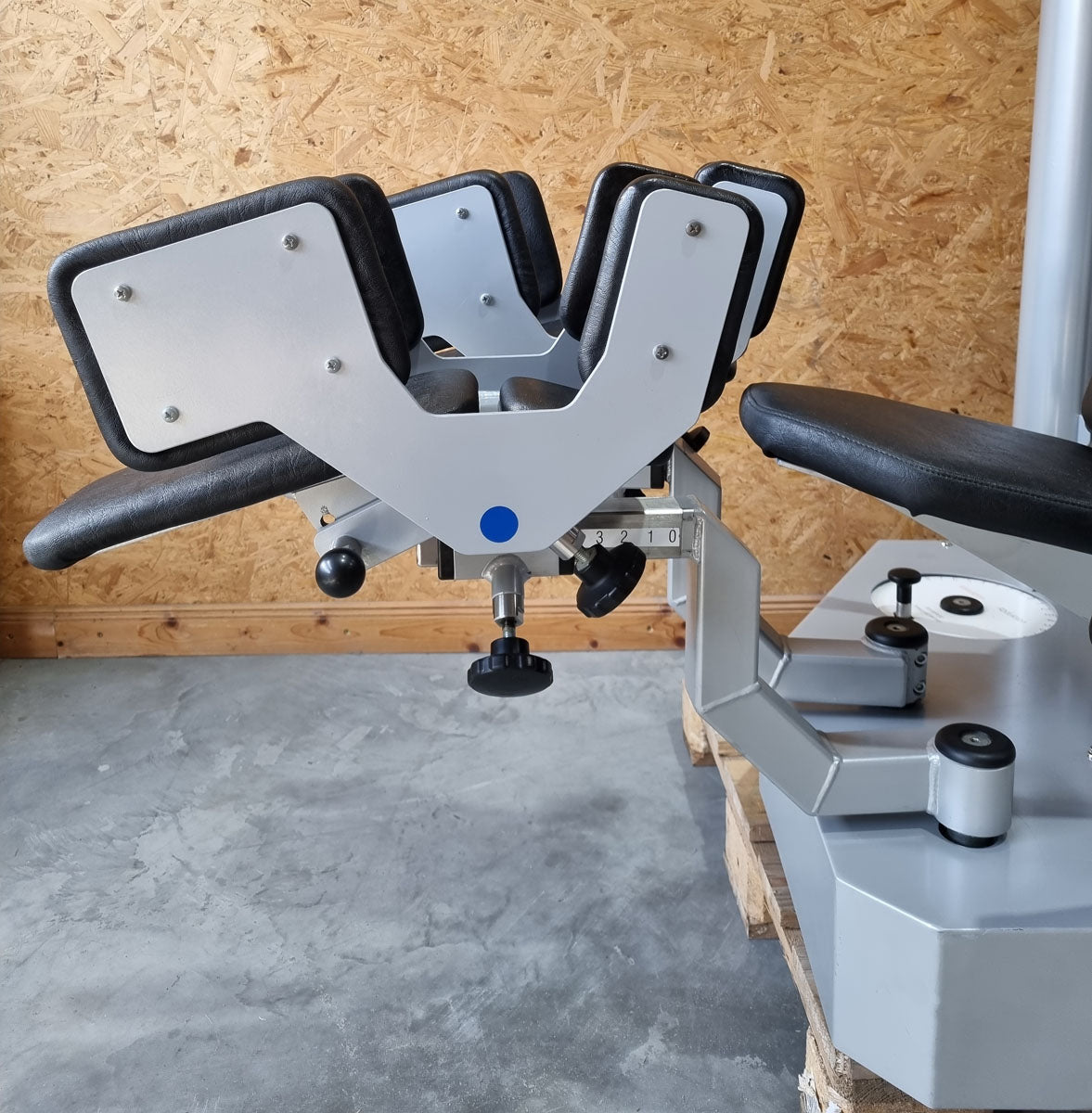 Physio&amp;Sports Ab-Adductor Combo, Pro Line, Abductors and Adductors 2 in 1 Combo Device, MPG, Rehab, Silver, Used - Refurbished Condition
