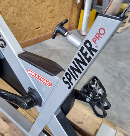 11 Stück im Set - Star Trac Spinner Pro Indoor Bike, Silber, gebraucht - geprüfter Zustand