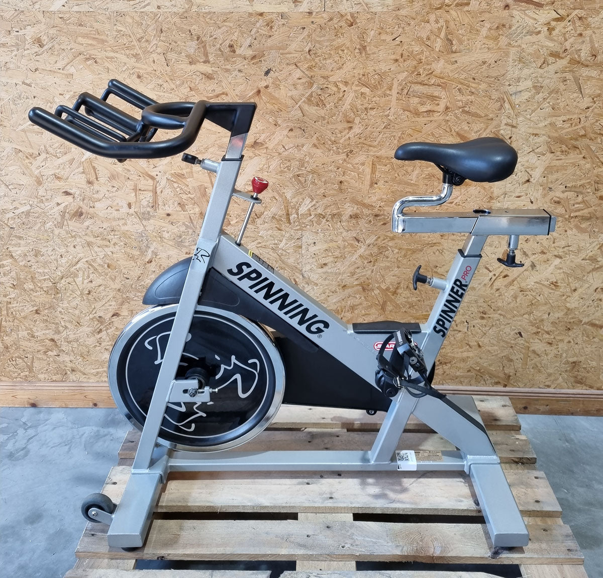 11 Stück im Set - Star Trac Spinner Pro Indoor Bike, Silber, gebraucht - geprüfter Zustand