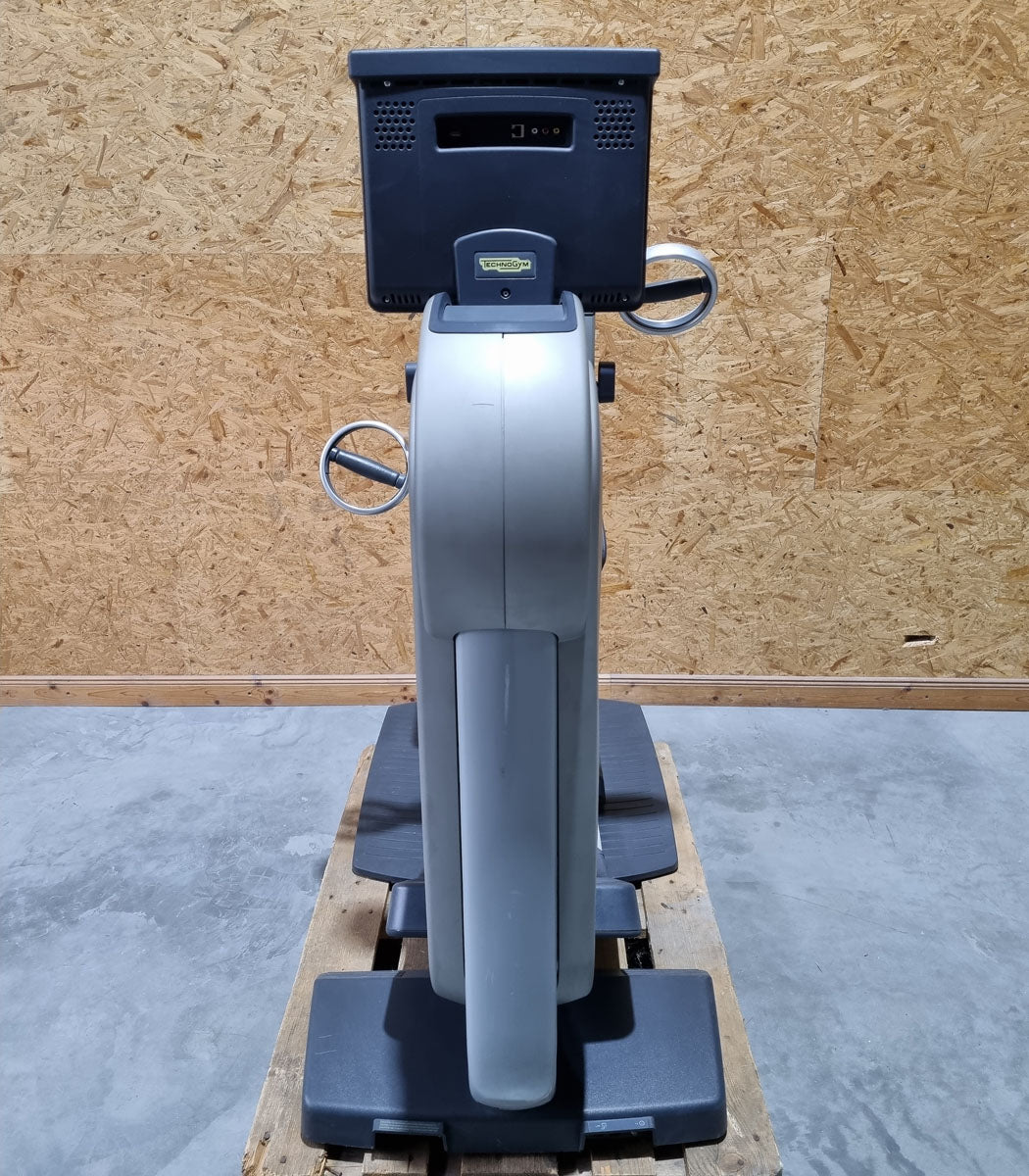 Technogym Top Excite, upper body trainer, upper body ergometer, wheelchair accessible, hand ergometer, cardio training for arms and shoulders, used - refurbished condition