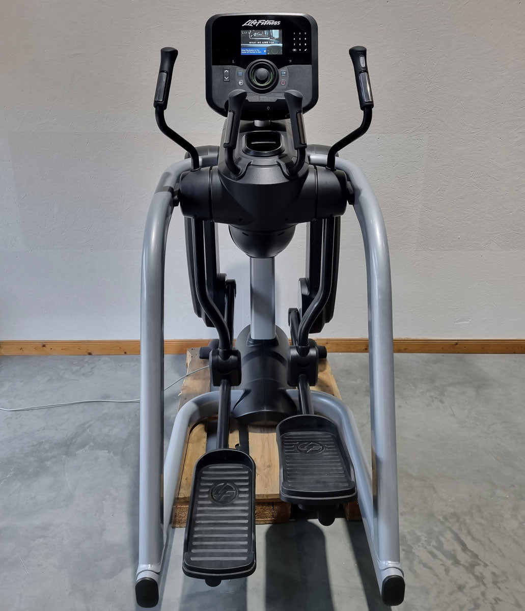 Life Fitness FlexStrider Trainer, Crosstrainer mit variabler Schrittlänge, Elevation Series, Explore Konsole, gebraucht - überholter Zustand
