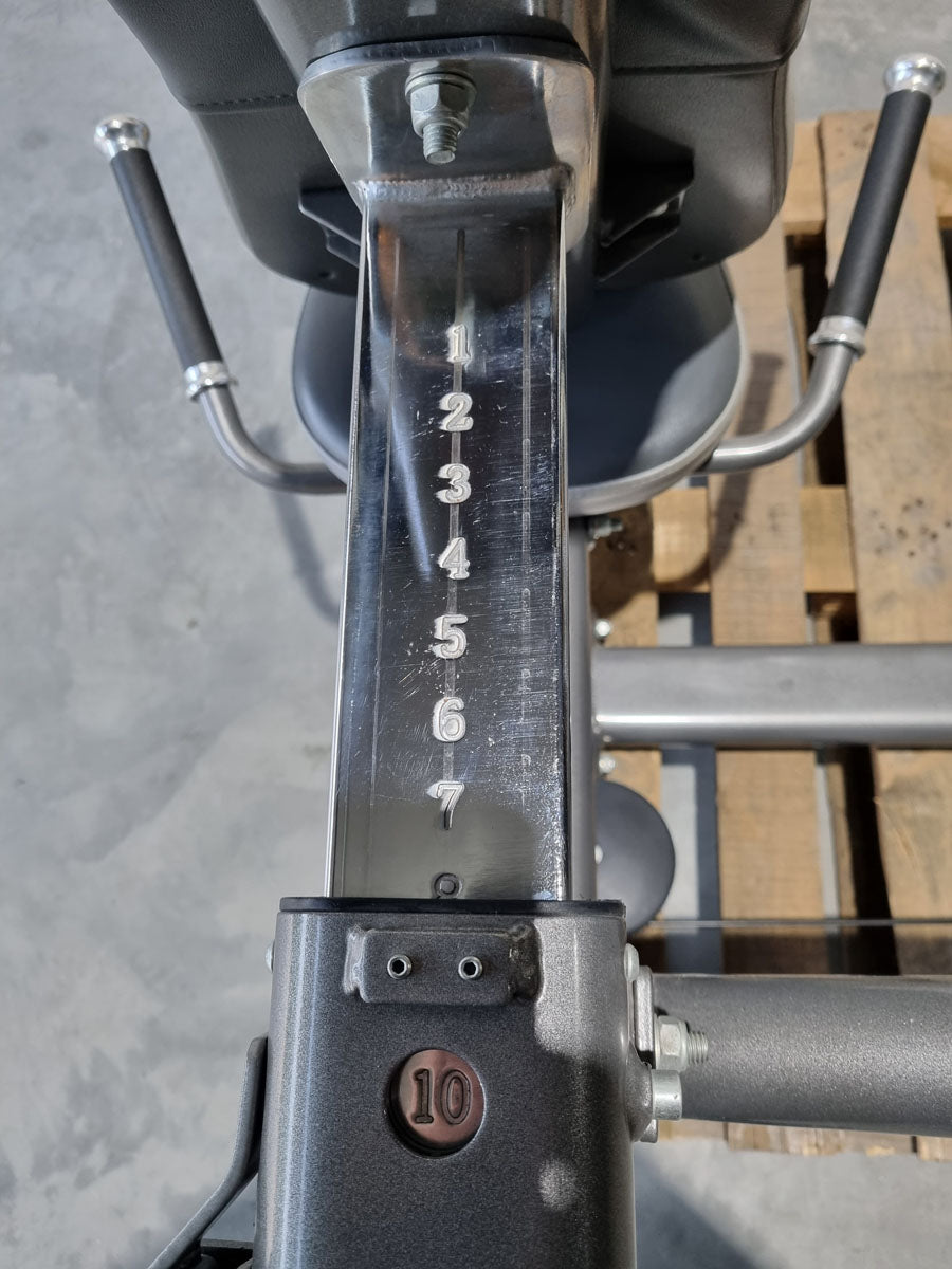 Impulse Fitness Beinpresse horizontal, Rahmenfarbe Grau-Anthrazit, gebrauchter - überholter Zustand