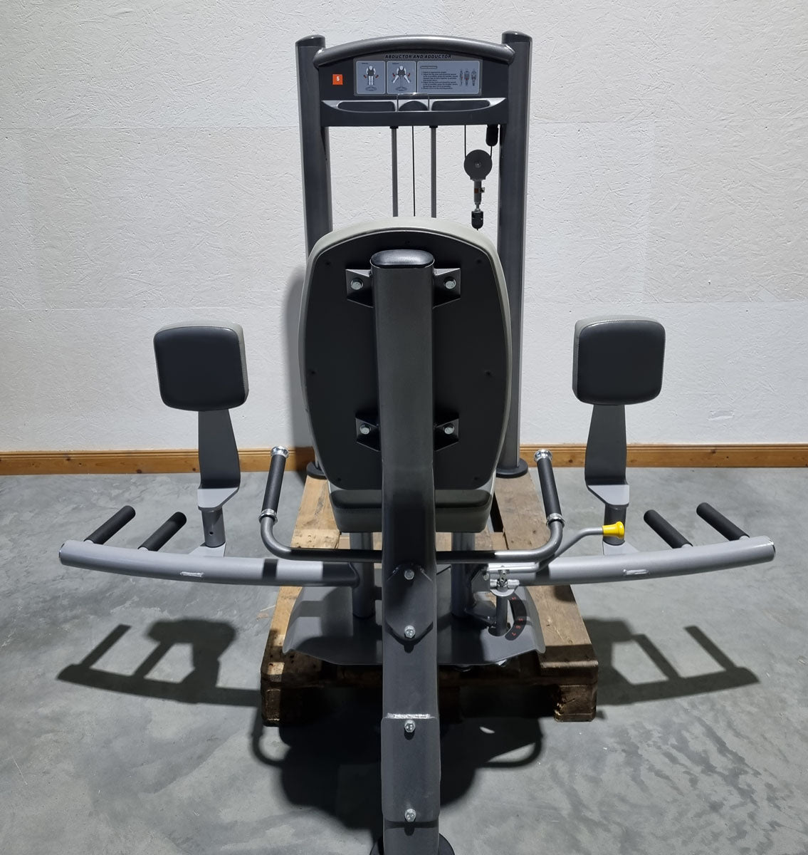 Impulse Fitness Abductors and Adductors 2 in 1 Combination Machine - Hip Abduction and Hip Adduction, frame color gray-anthracite, used - refurbished condition