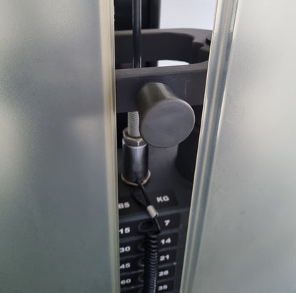 Life Fitness Optima Series Latissimuszug, Latzug, Lat Pulldown OSPD, Rahmenfarbe Silber, Polsterfarbe Braun, gebrauchter - überholter Zustand