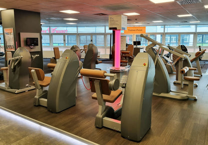 Milon 9er PREMIUM Kraft Zirkel, Baujahr 2017, Gehäuse in Anthrazit Stone, Polster Braun, inkl. LED Ampel, gebraucht, überholt und Neuwertig - Top Zustand