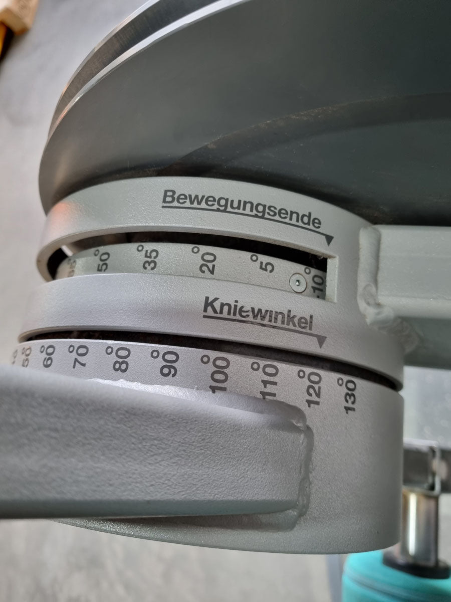 Frei Genius Beinstrecker verstellbar, Kniestrecker, Leg Extension, Rahmenfarbe Silber, gebraucht - überholter Zustand