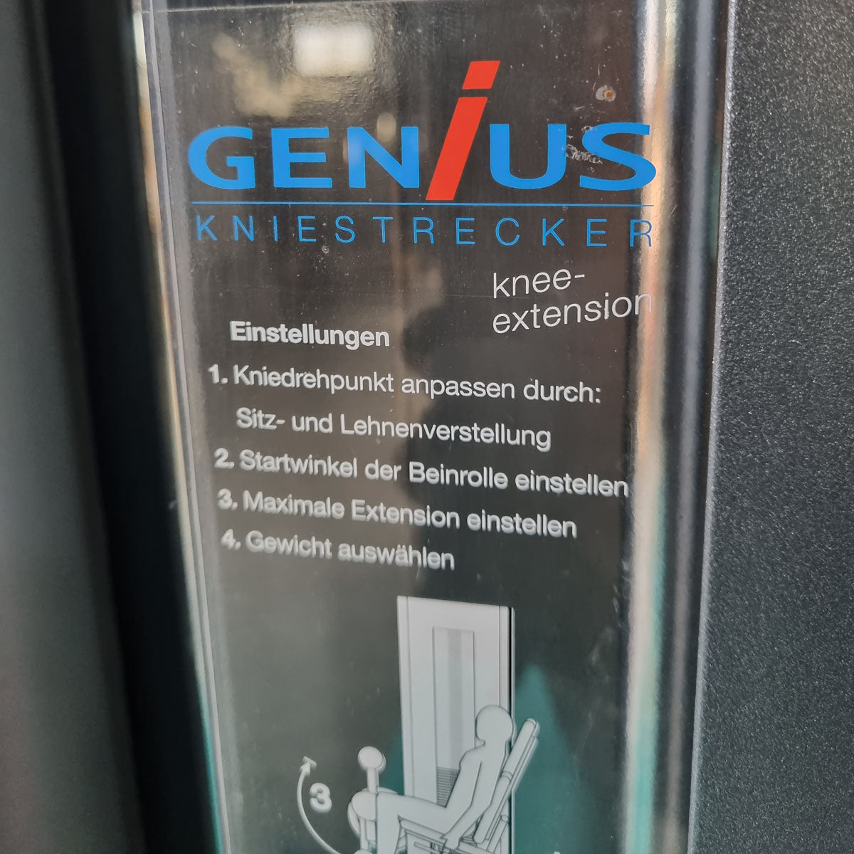 Frei Genius Beinstrecker verstellbar, Kniestrecker, Leg Extension, Rahmenfarbe Silber, gebraucht - überholter Zustand