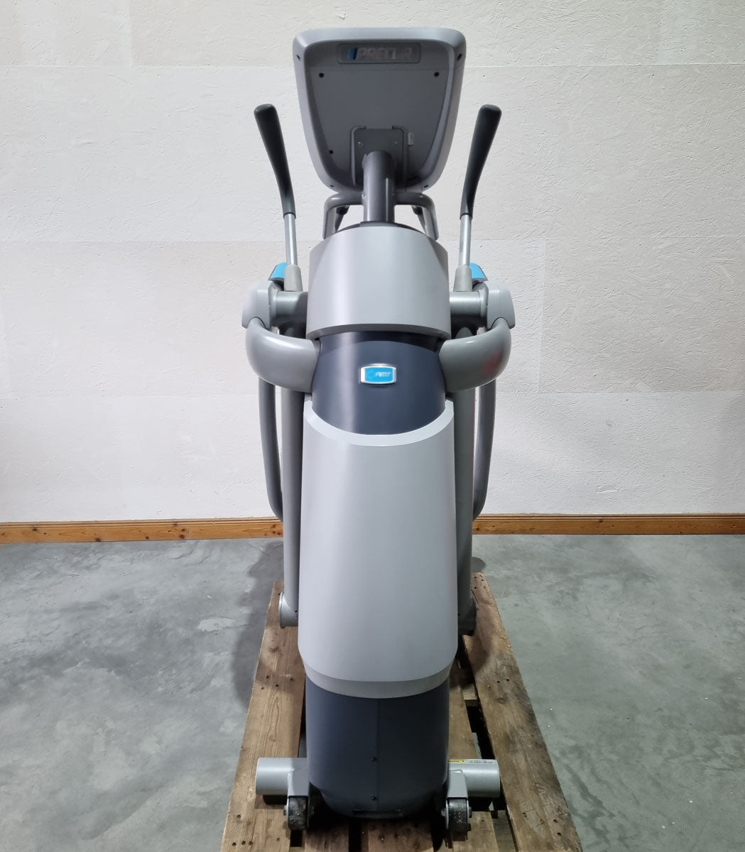 Precor AMT 835 Open Stride, New Model, P30 LED Console - Cross-trainer, Stepper, Elliptical 3 in 1 - used - refurbished condition