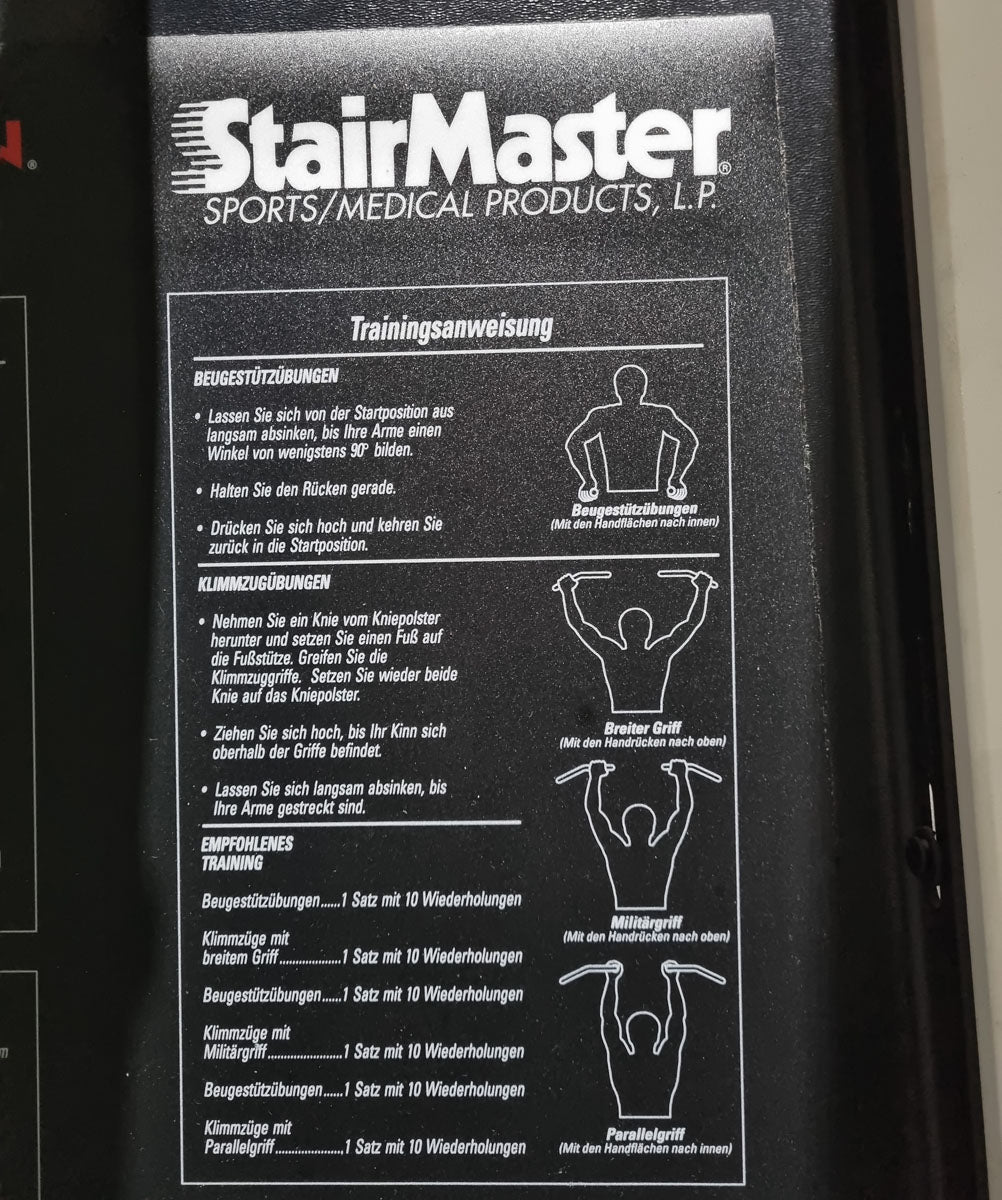 Stairmaster Gravitron 2000 AT Dip-Chin, Dip-Pull-Up Machine with Weight Support, White Frame, Used - Refurbished Condition