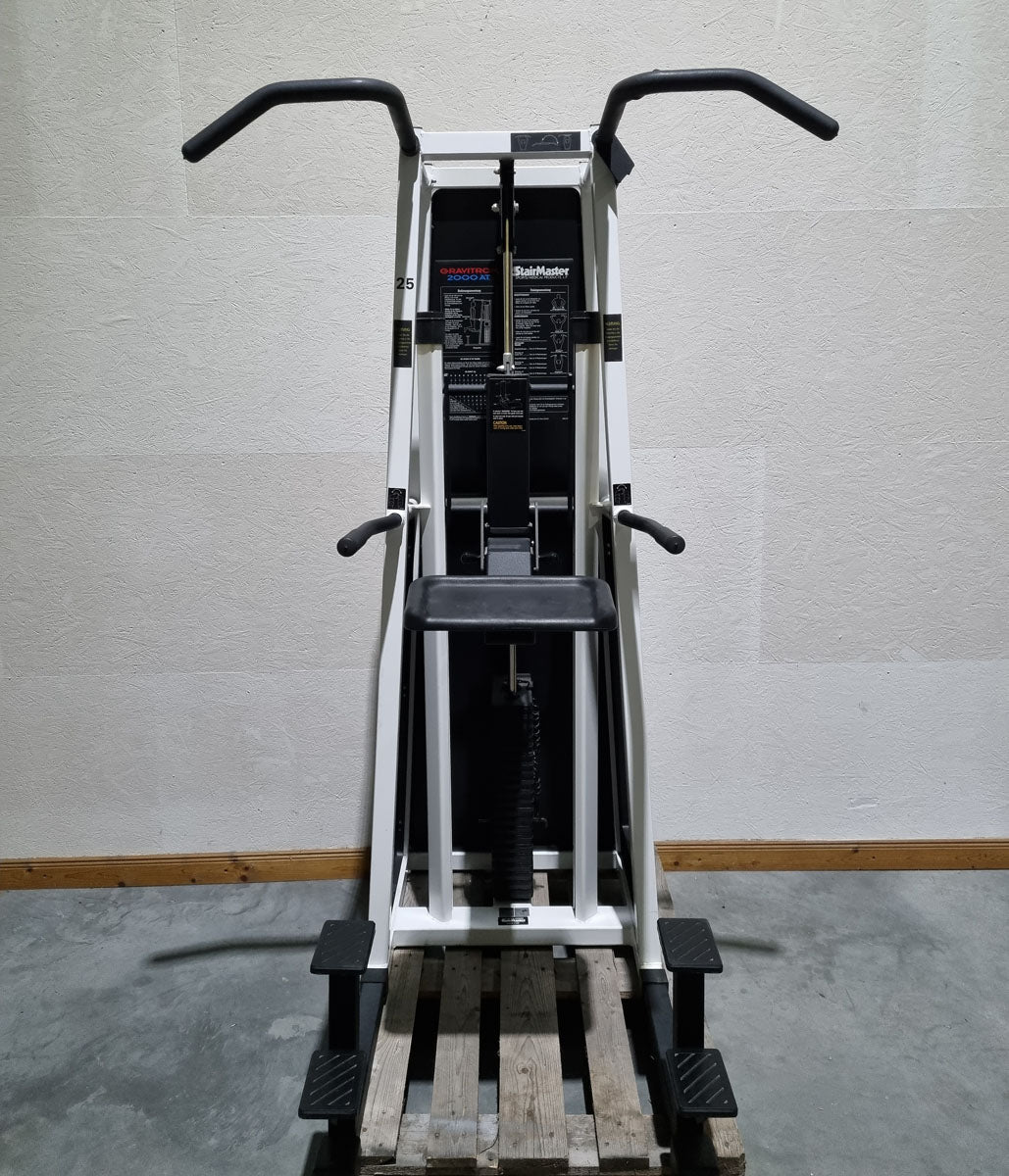 Stairmaster Gravitron 2000 AT Dip-Chin, Dip-Pull-Up Machine with Weight Support, White Frame, Used - Refurbished Condition