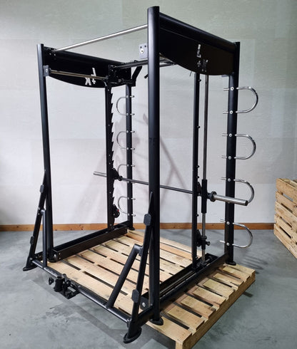 L+K Multi-Rack 272E, 3D Multipresse Rack, Smith Machine, Dips und Klimmzug Möglichkeiten, Rahmenfarbe Schwarz, gebraucht - überholter Zustand
