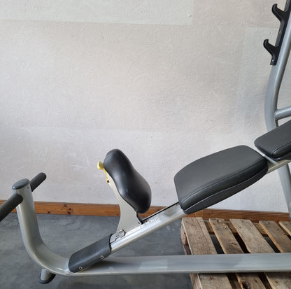 Technogym Schrägdrückerbank, Olympic Inclined Bench, Hantelbank Schrägbankdrücken, Rahmenfarbe Silber, Selection Line, gebraucht - überholter Zustand