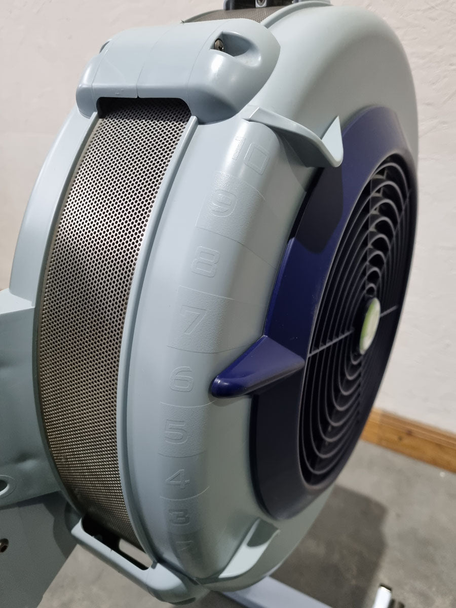 Concept2 Rudergerät mit PM5 Monitor - Farbe Blau - gebraucht - geprüfter Zustand