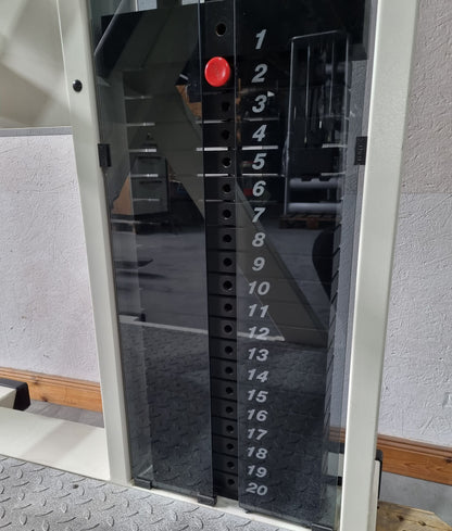 Quick pullover machine, arm lifting machine, pull-ups - Target Kompakt Line - Oldschool Bodybuilding, frame color white, used - refurbished condition