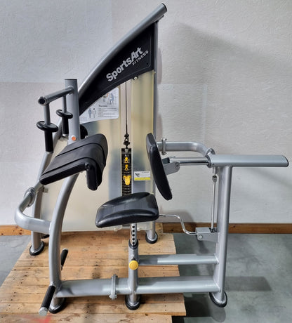 SportsArt Trizepsmaschine Horizontal S925 A925 N925 Trizepsstrecker, Triceps Extension, Rahmenfarbe Silber, gebraucht - überholter Zustand