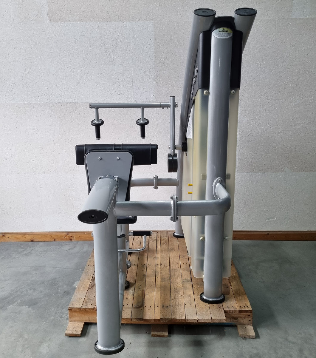 SportsArt Trizepsmaschine Horizontal S925 A925 N925 Trizepsstrecker, Triceps Extension, Rahmenfarbe Silber, gebraucht - überholter Zustand