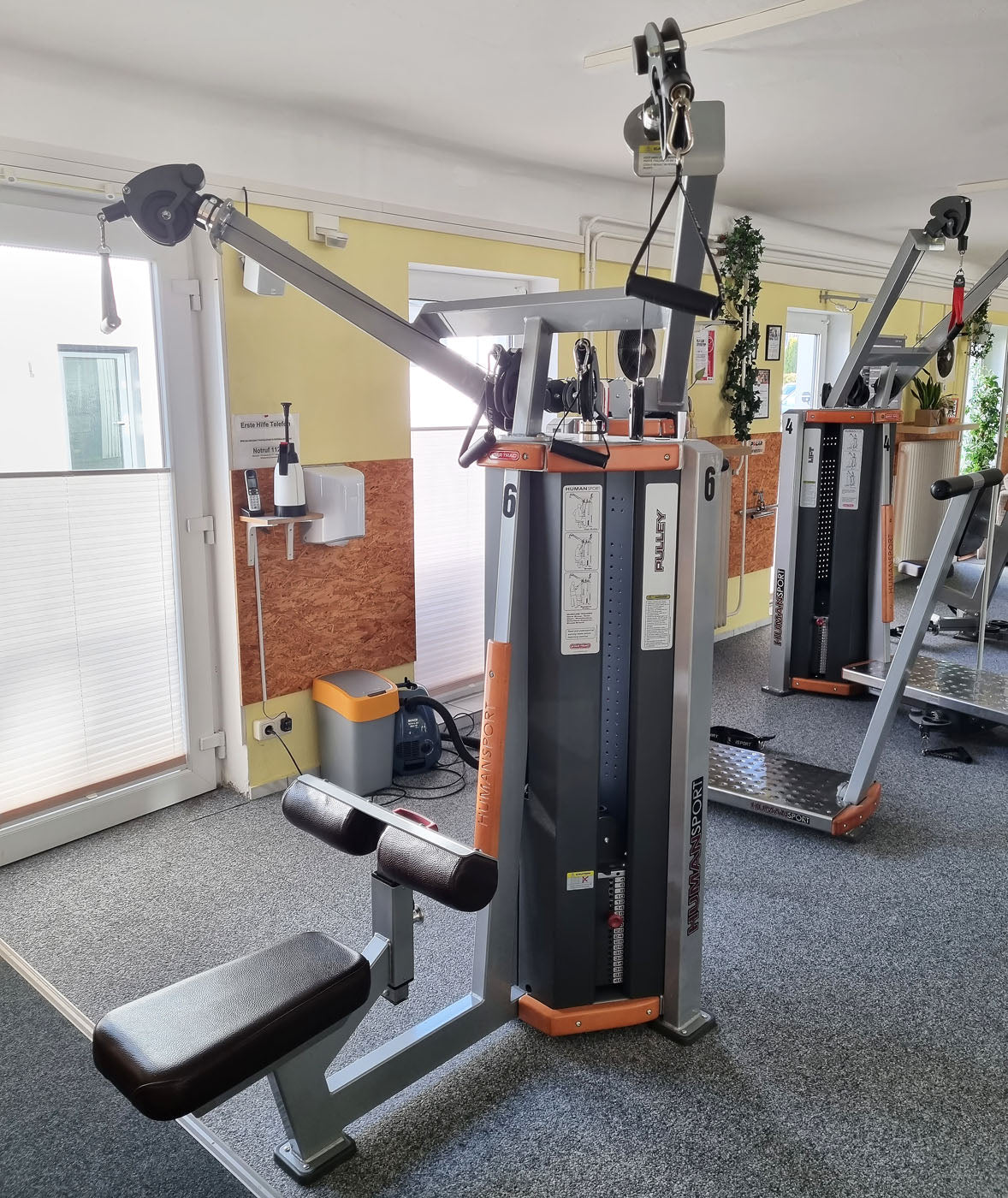 StarTrac Human Sports Line Zirkel, 6 Kraftgeräte im Set, gebraucht, überholter Zustand