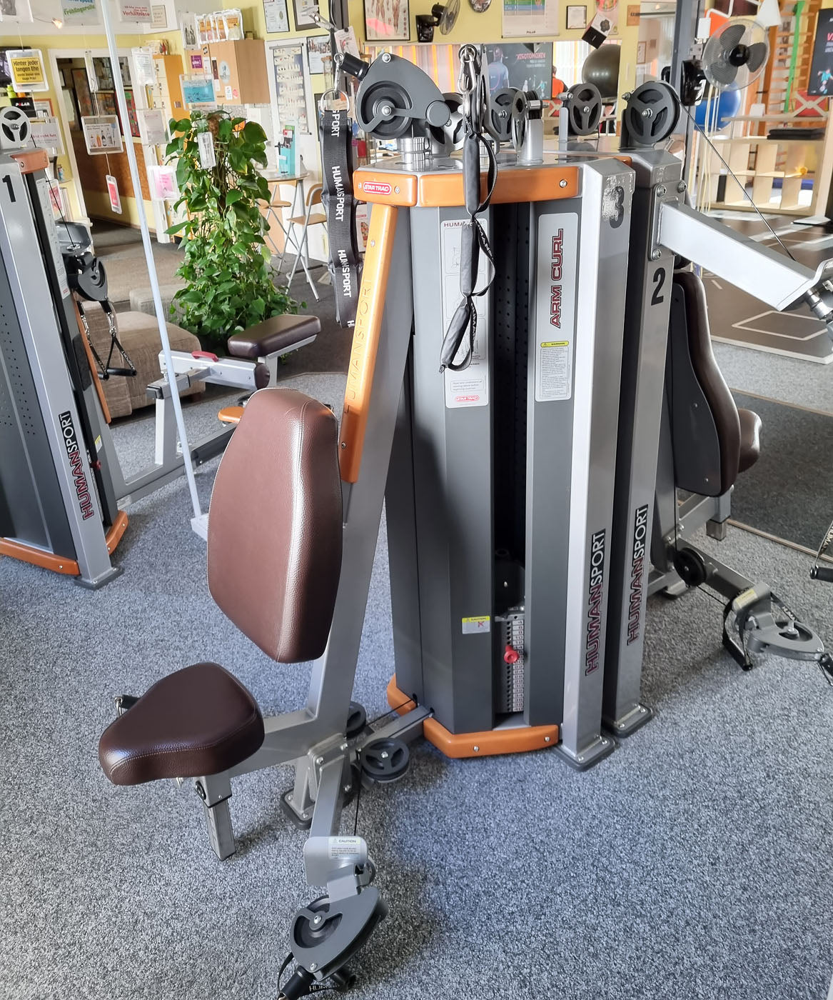 StarTrac Human Sports Line Zirkel, 6 Kraftgeräte im Set, gebraucht, überholter Zustand
