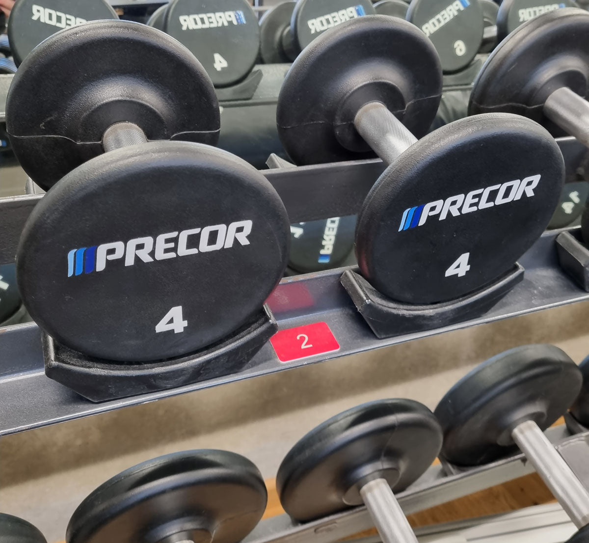 Precor Kurzhantel Satz aus PU Polyurethan Gummiert, 2 bis 30kg, verschiedene Stufen, erst 3 Jahre alt, Schwarz, gebraucht - guter Zustand