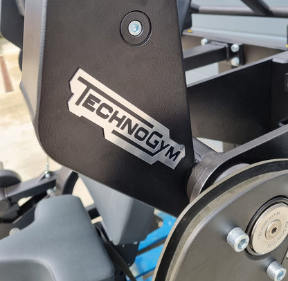 Technogym Pure Pullover, Pull-up machine Plate loaded, Pure Strength Series disc holder, frame color black, used - refurbished condition