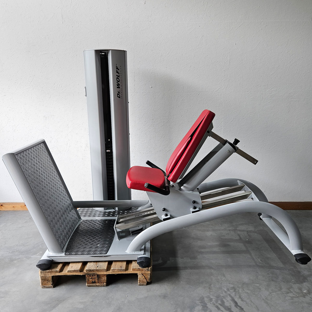 Dr. Wolff Beinpresse 806 Variante XS - extra platzsparend gebaut, ähnlich Funktionsstemme, Gerät aus Präventions-Park, Rahmenfarbe Silber, gebrauchter - überholter Zustand