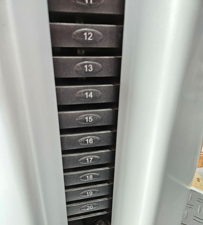 Dr. Wolff Beinpresse 806 Variante XS - extra platzsparend gebaut, ähnlich Funktionsstemme, Gerät aus Präventions-Park, Rahmenfarbe Silber, gebrauchter - überholter Zustand