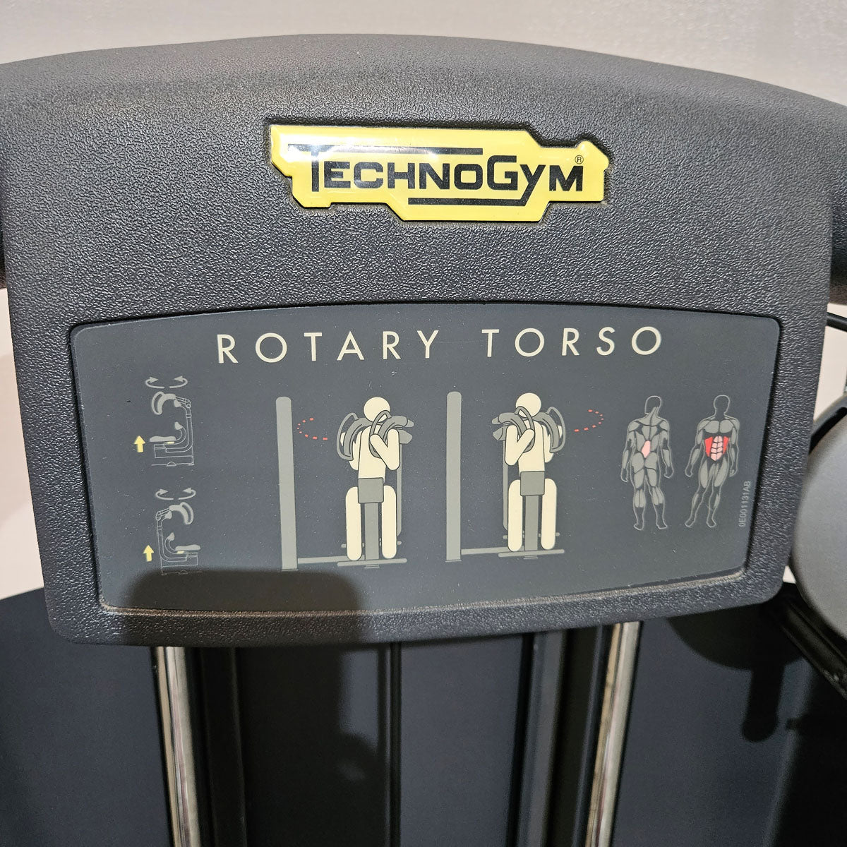 Technogym rotation machine, Rotary Torso, Twister, Selection Line, frame color white, upholstery color brown, used - refurbished condition