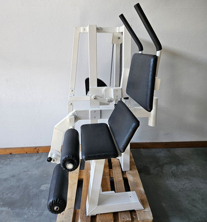 Gym80 Bauchmaschine, Klappmesser, Abdominal Crunch, Oldschool Bodybuilding Kraftgerät - Edition oder Classic Line, Rahmenfarbe Weiß, gebraucht mit Gebrauchsspuren