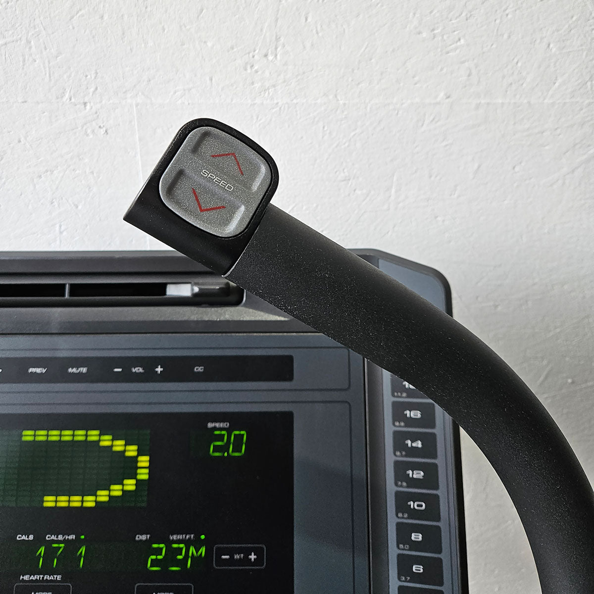 Freemotion Fitness Laufband i10.9 Incline Trainer Treadmill i11.9 , extreme Steigung bis 30% möglich, Baujahr 2019 - Top Zustand