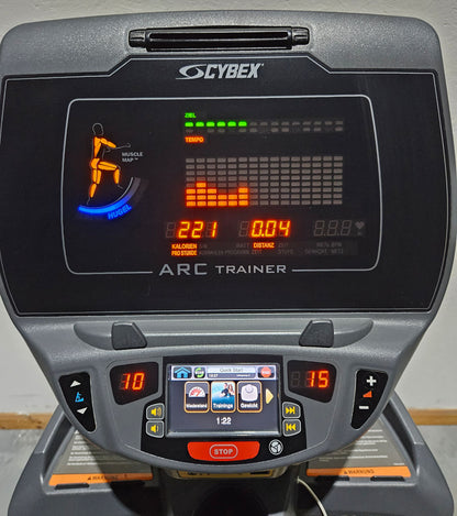 Cybex Arc Trainer 771AT Total Body, Crosstrainer, Ellipsentrainer mit höhenverstellbarer Rampe, Stepper, LED und Touch Display, Rahmenfarbe Silber, gebraucht - überholter Zustand