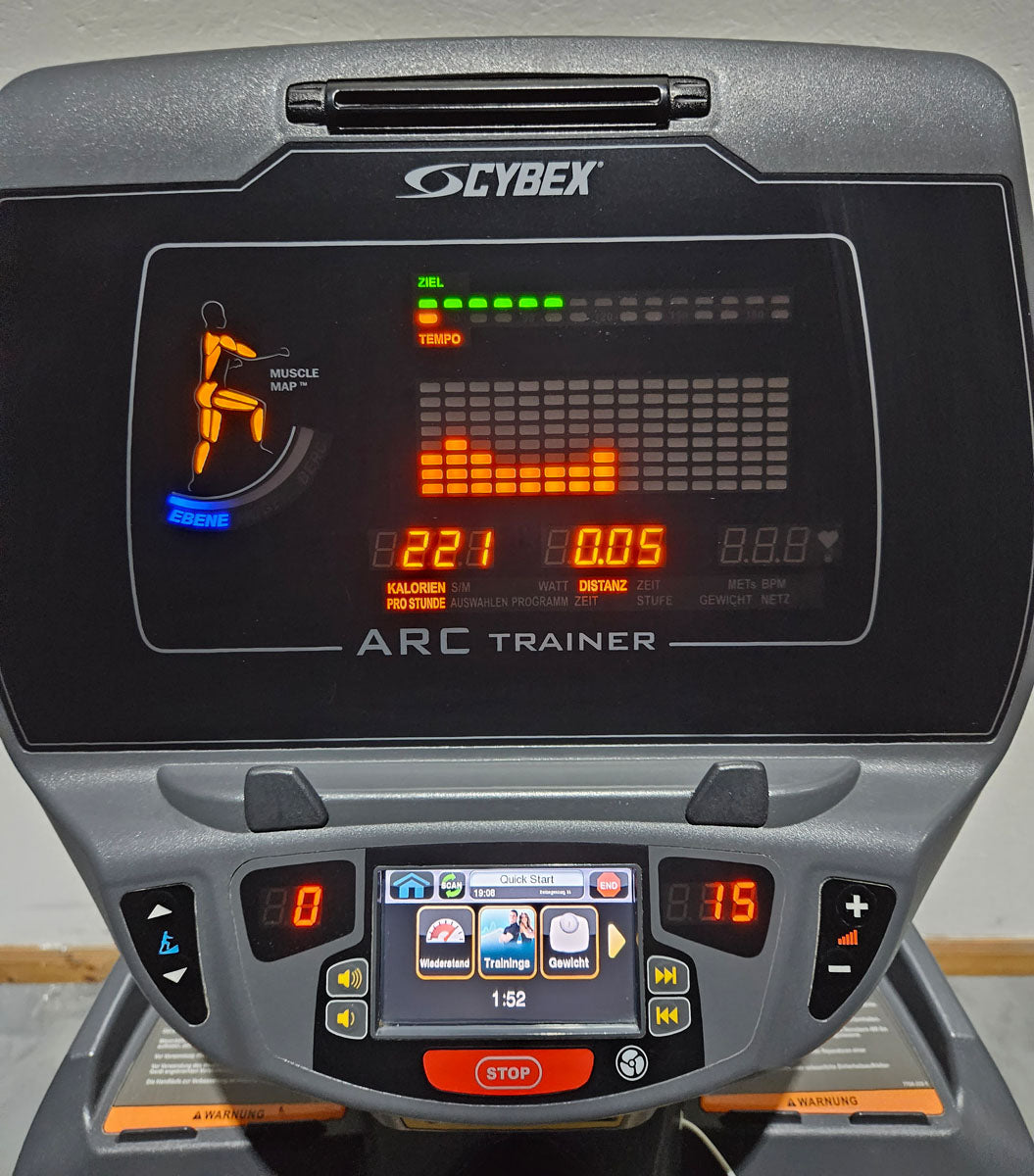 Cybex Arc Trainer 771AT Total Body, Crosstrainer, Ellipsentrainer mit höhenverstellbarer Rampe, Stepper, LED und Touch Display, Rahmenfarbe Silber, gebraucht - überholter Zustand