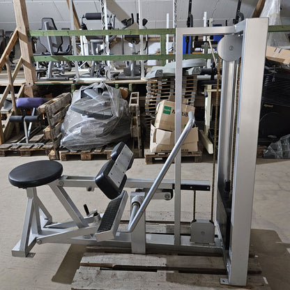 Galaxy Wadenmaschine, sitzend, Seated Calf, Oldschool Bodybuilding Kraftgerät, Rahmen Silber, gebraucht mit Gebrauchsspuren