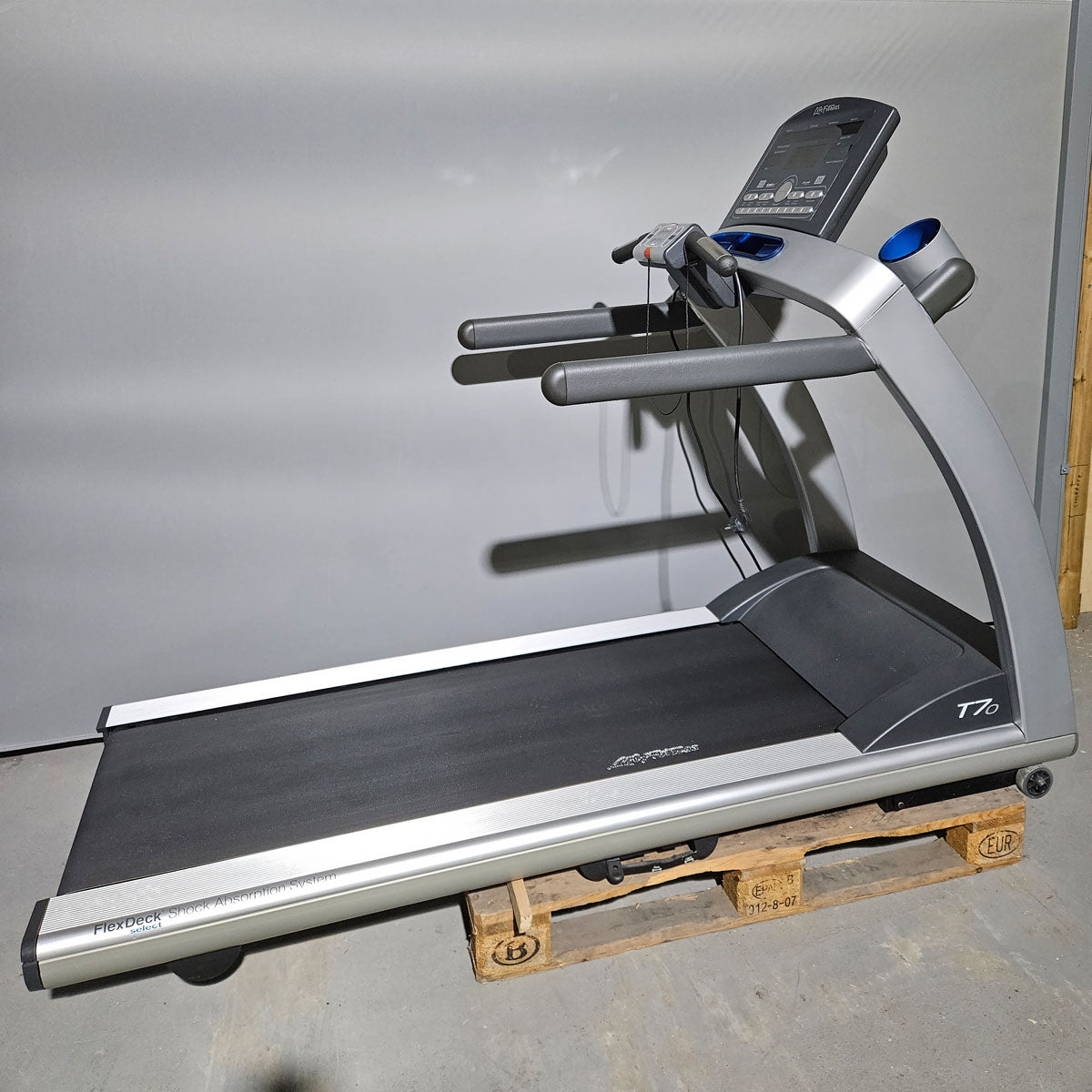 Life Fitness Laufband T7.0, gebraucht - überholter Zustand