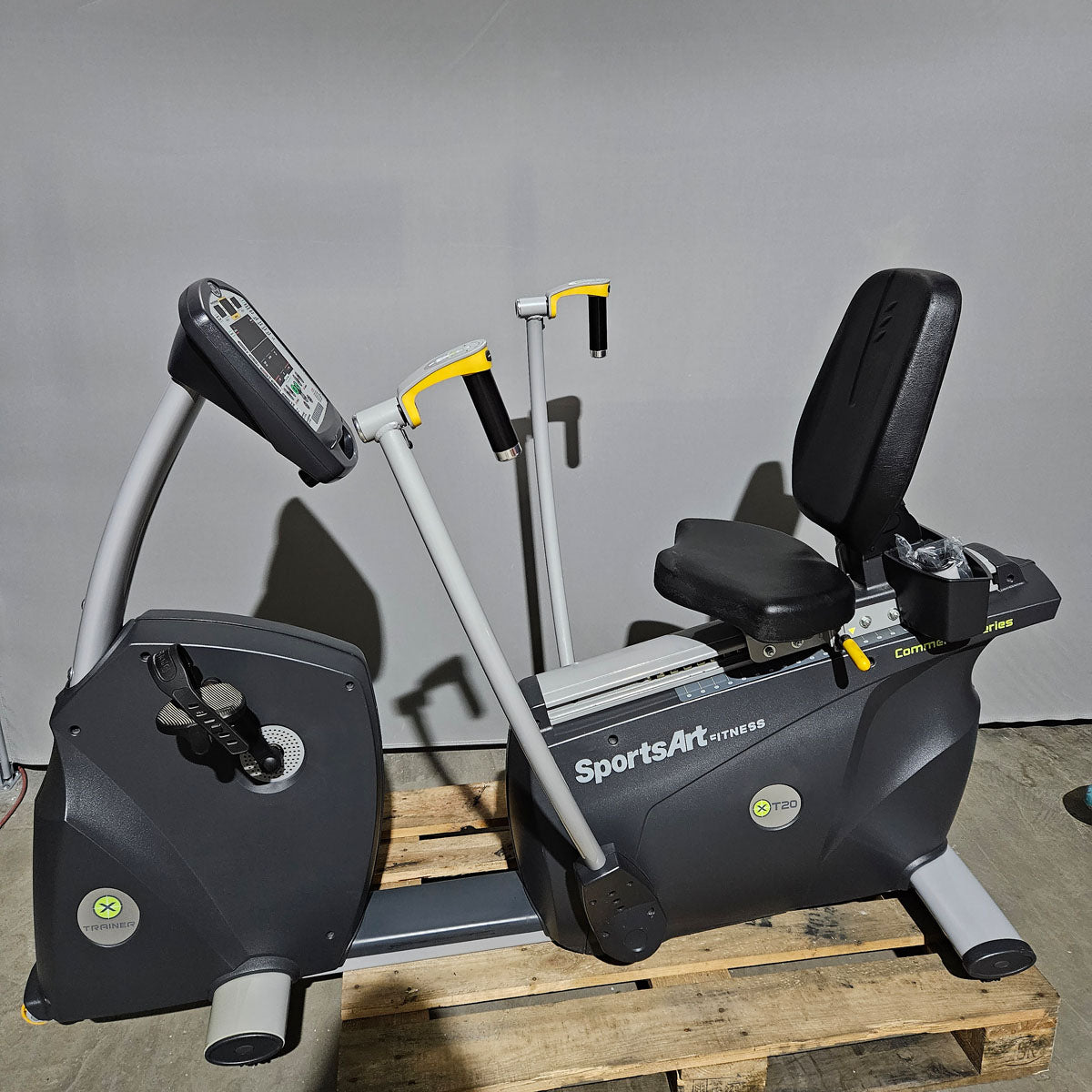 SportsArt XT20 XTRAINER ergometer lying and upper body ergometer for arms like a cross trainer in one device, used - refurbished condition