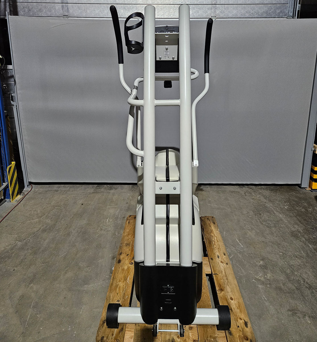 Ergo-Fit Cross 4007 MED Crosstrainer, Ellipsentrainer, Medizinisches Cardiogerät mit MPG Zulassung, gebraucht - überholter Zustand