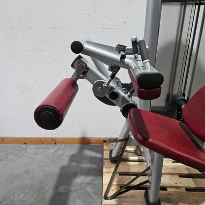 Life Fitness Beinbeuger sitzend, Leg Curl, Signature Serie, 135kg Gewichtsblock, Rahmenfarbe Silber, gebraucht - überholter Zustand
