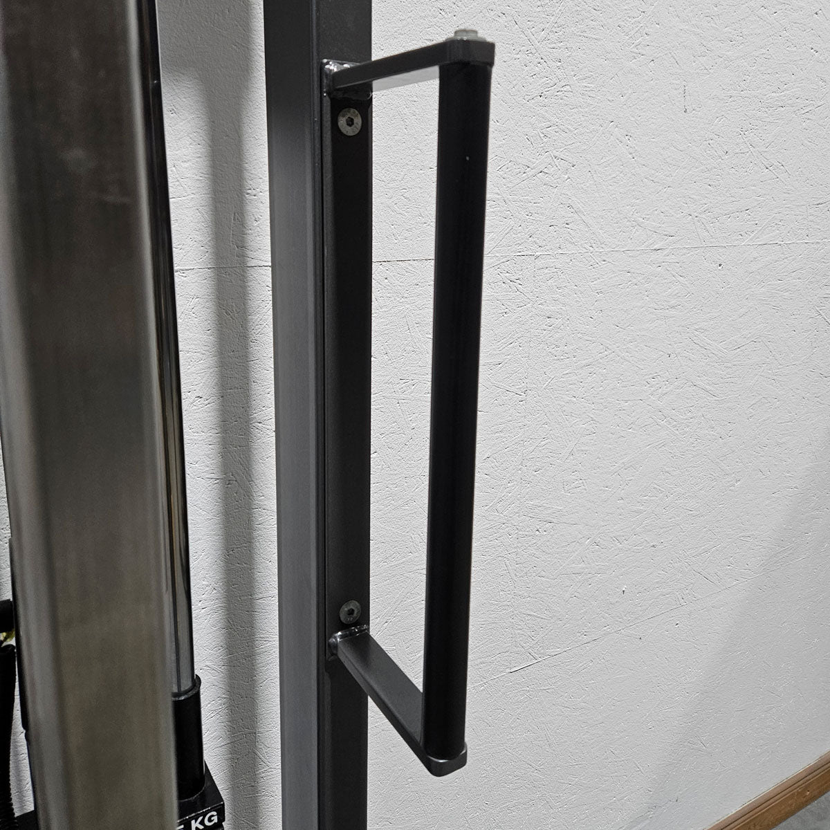 Kabelzug höhenverstellbar, Seilzug, Zugapparat 100kg, Teuwsen Sportgeräte, Rahmen Anthrazit, gebraucht - geprüfter Zustand
