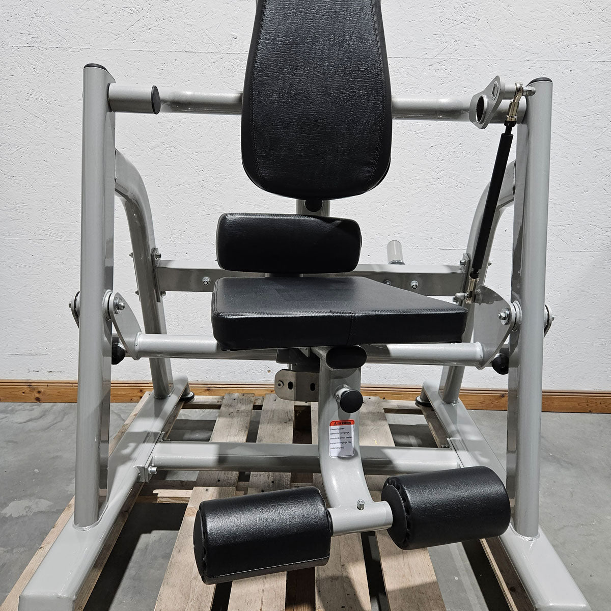 DankSport Abdominal Machine, Plate-loaded Strength Training Device, Abdominal Crunch, Abs Machine, Rotation Possible - Silver Frame - NEW